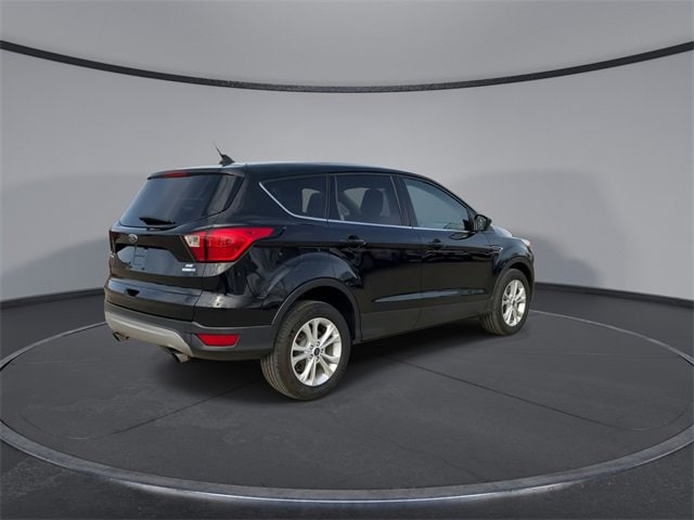 Thumbnail: 2019 Ford Escape - 8