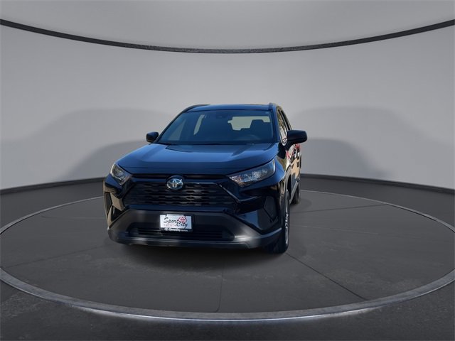 2022 Toyota RAV4 Hybrid LE photo 2