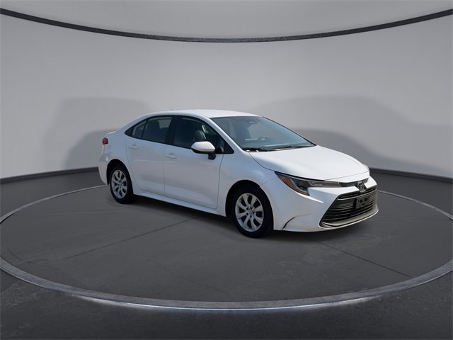 2023 Toyota Corolla LE photo 2