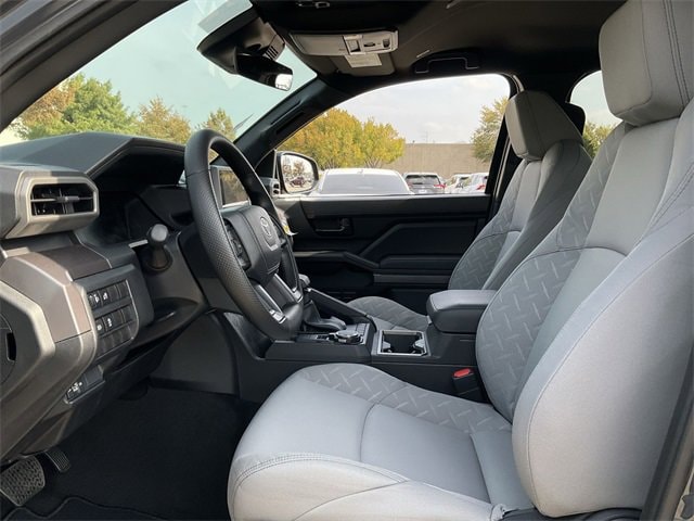 Thumbnail: 2025 Toyota Tacoma - 13