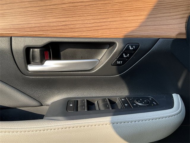 Thumbnail: 2024 Toyota Grand Highlander - 14