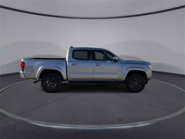 Thumbnail: 2021 Toyota Tacoma - 9