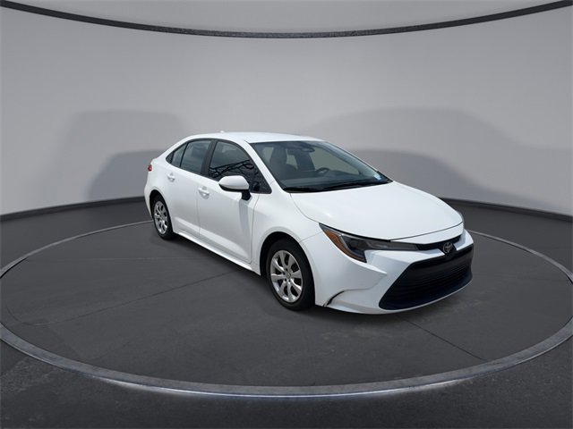 2024 Toyota Corolla LE photo 2