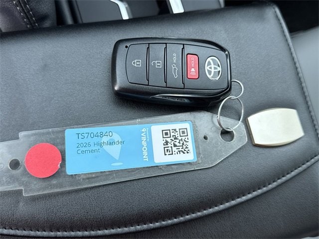 Thumbnail: 2026 Toyota Highlander - 28