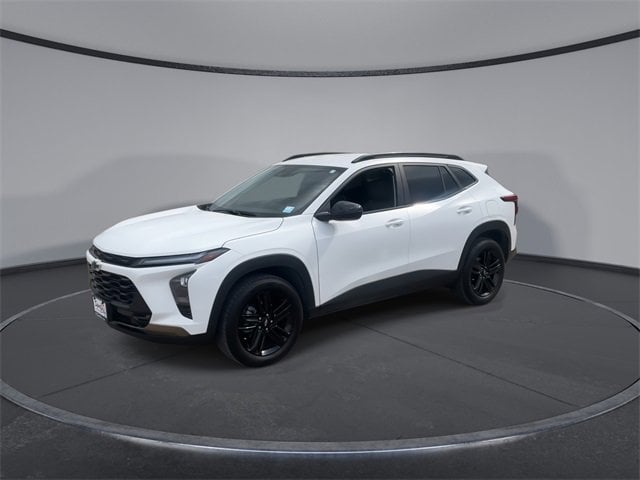 Thumbnail: 2025 Chevrolet Trax - 4