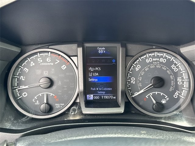 2018 Toyota Tacoma TRD Sport 25