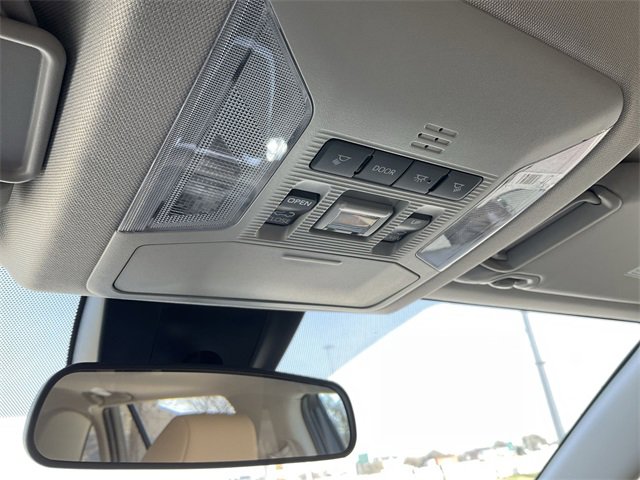 Thumbnail: 2025 Toyota RAV4 - 26