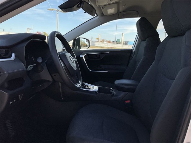 Thumbnail: 2024 Toyota RAV4 - 13