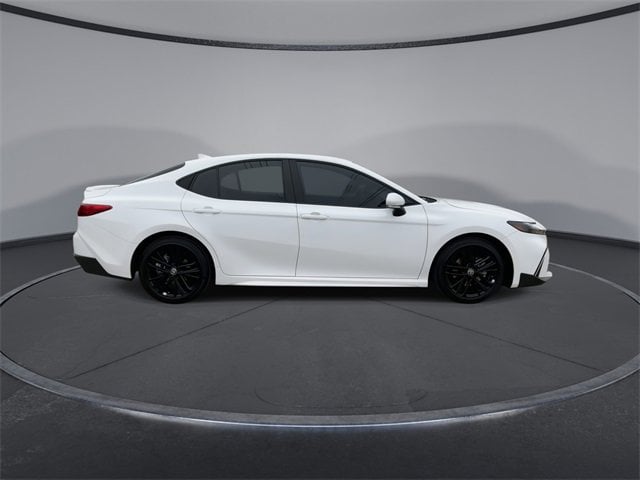 Thumbnail: 2025 Toyota Camry - 9