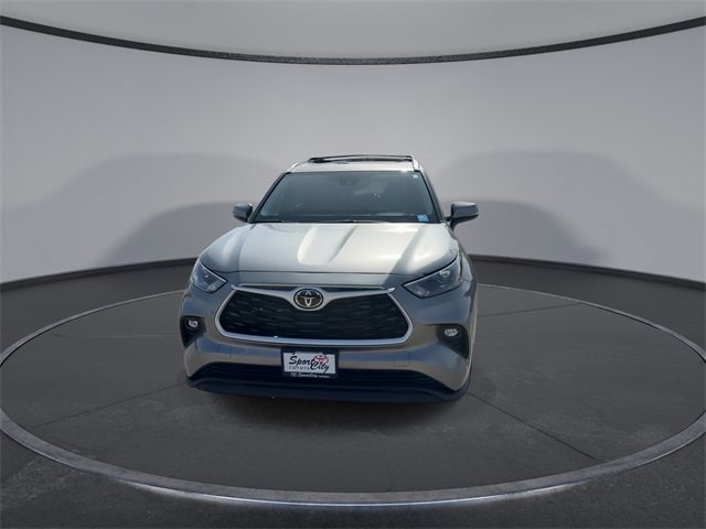 Thumbnail: 2026 Toyota Highlander - 3