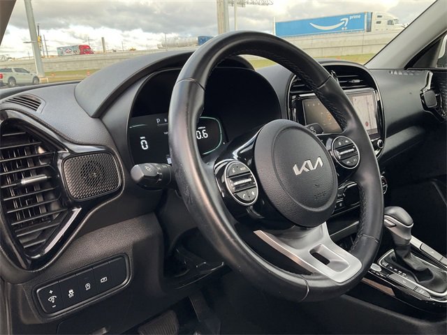 Thumbnail: 2023 Kia Soul - 10