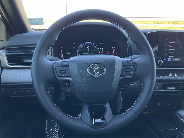 Thumbnail: 2025 Toyota Camry - 19