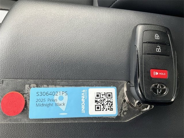 Thumbnail: 2025 Toyota Prius - 28