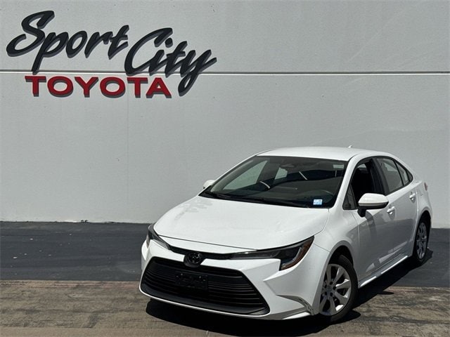 Thumbnail: 2024 Toyota Corolla - 1