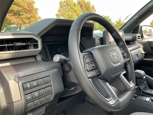 Thumbnail: 2025 Toyota Tacoma - 10