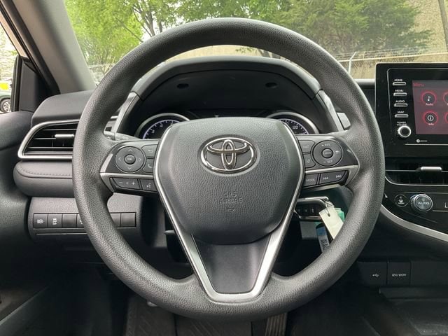Thumbnail: 2023 Toyota Camry - 18