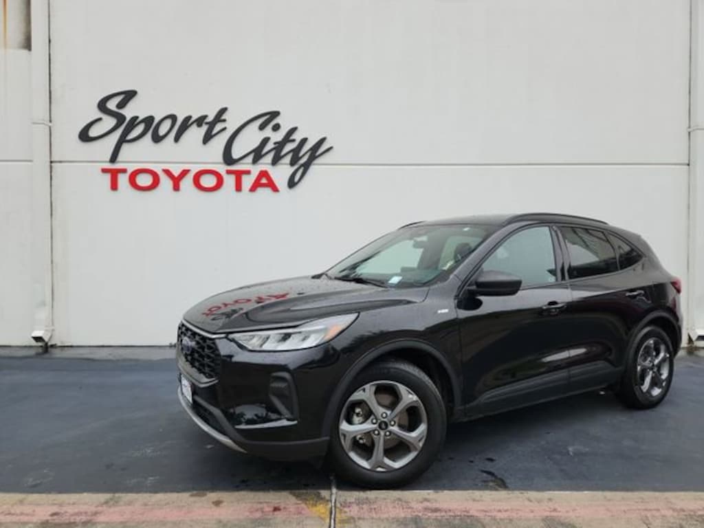 Used 2025 Ford Escape ST-Line SUV