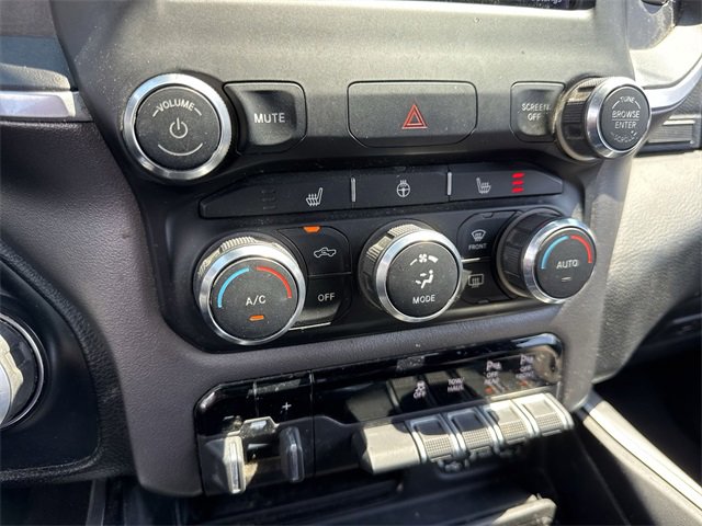 Thumbnail: 2021 RAM 1500 - 21