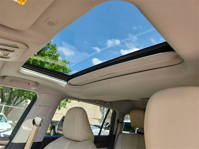 2021 Toyota Highlander Limited 16