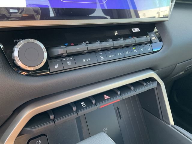 Thumbnail: 2026 Toyota Tundra - 24