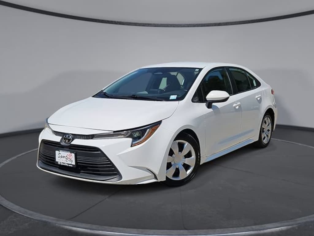 Used 2023 Toyota Corolla LE Sedan