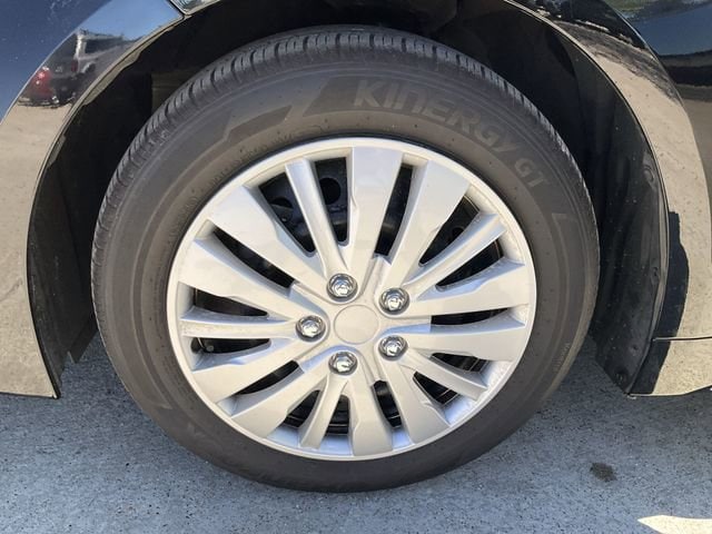 Thumbnail: 2025 Toyota Corolla - 11