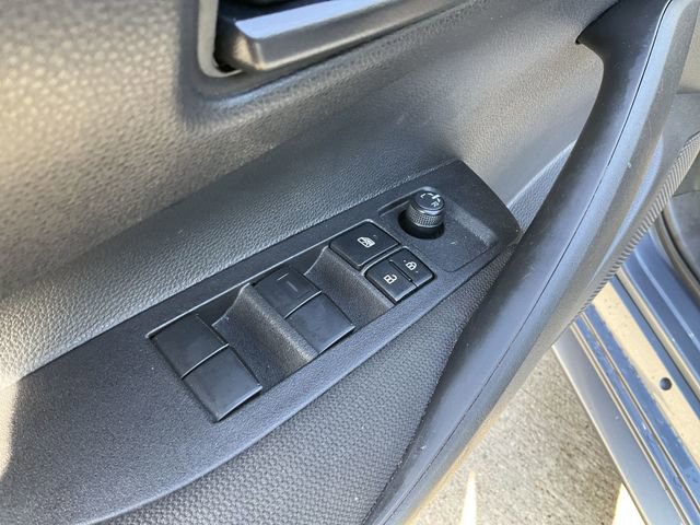 Thumbnail: 2025 Toyota Corolla - 13