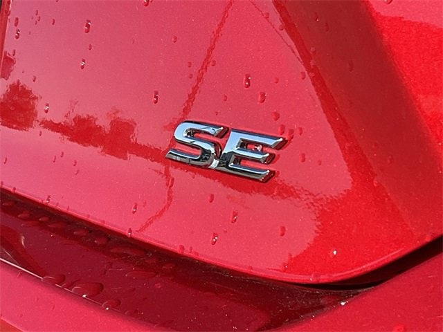 Thumbnail: 2025 Toyota Camry - 11