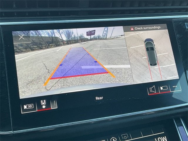 Thumbnail: 2023 Audi Q8 - 15