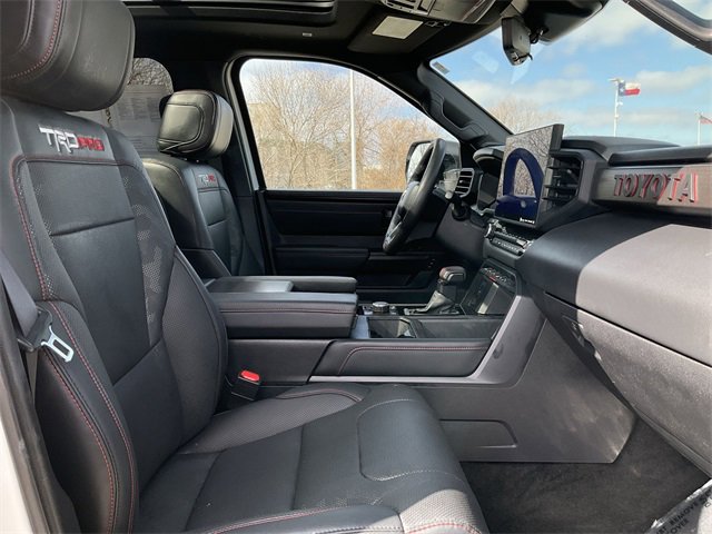 Thumbnail: 2024 Toyota Tundra - 18