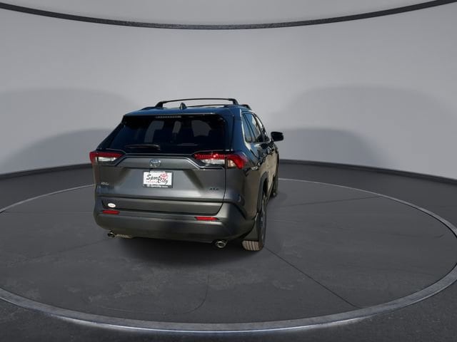 Thumbnail: 2025 Toyota RAV4 - 7