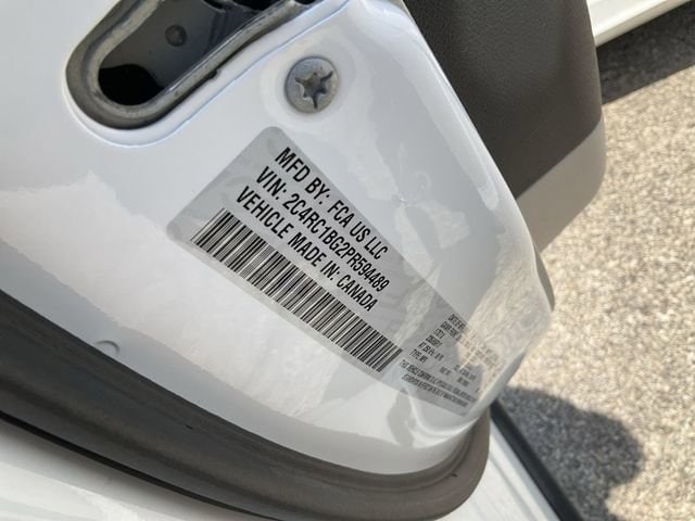 Thumbnail: 2023 Chrysler Pacifica - 27