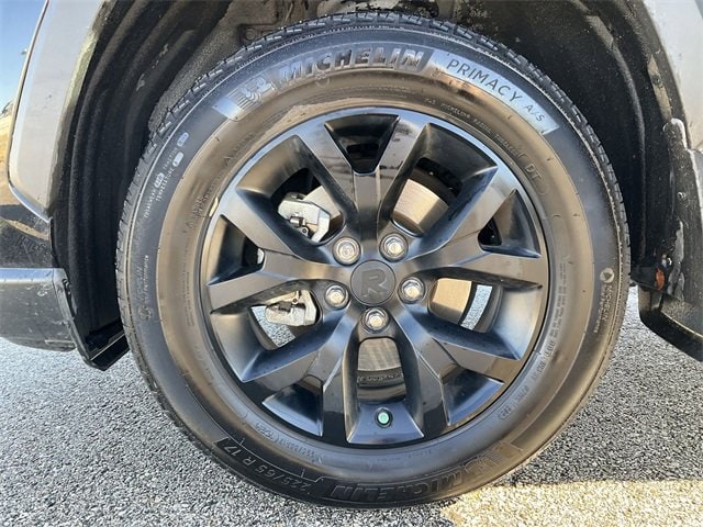 Thumbnail: 2024 Toyota RAV4 - 12