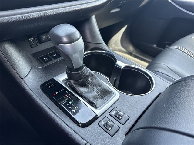 Thumbnail: 2018 Toyota Highlander - 24