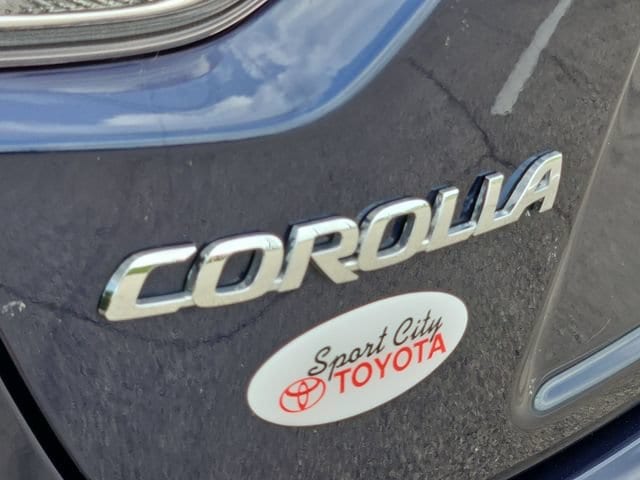 Thumbnail: 2023 Toyota Corolla - 11