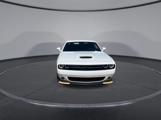 Thumbnail: 2022 Dodge Challenger - 3