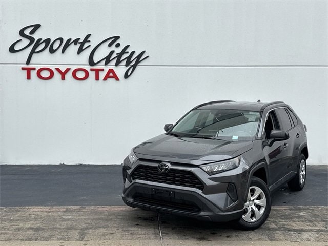2020 Toyota RAV4 LE Hero Image