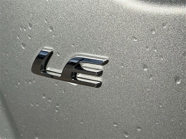 Thumbnail: 2025 Toyota Corolla - 10