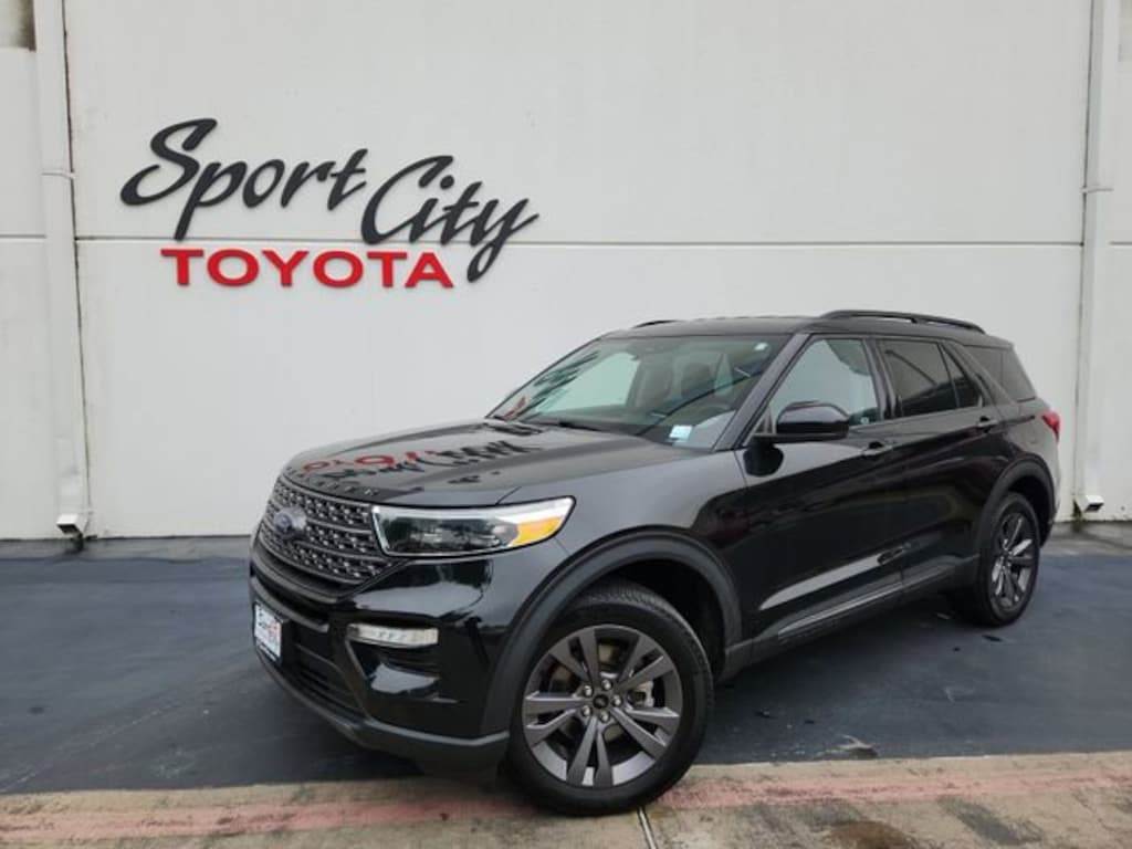 Used 2023 Ford Explorer XLT SUV