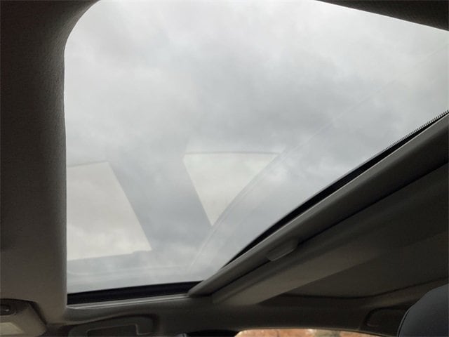 Thumbnail: 2025 Toyota Prius - 15