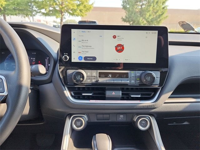 Thumbnail: 2025 Toyota Grand Highlander - 22