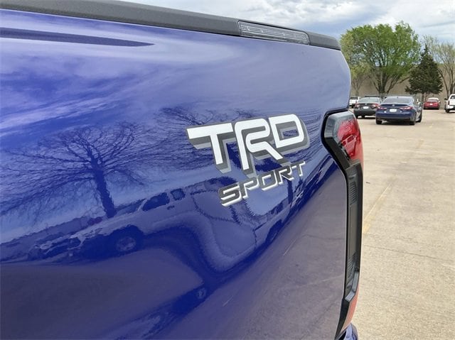 Thumbnail: 2025 Toyota Tacoma - 11