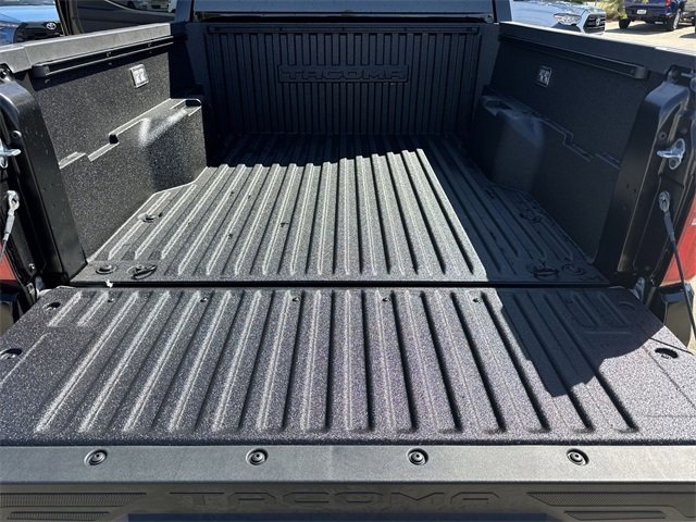 Thumbnail: 2025 Toyota Tacoma - 15