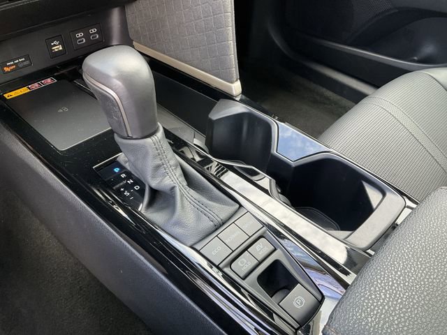 Thumbnail: 2025 Toyota Camry - 24