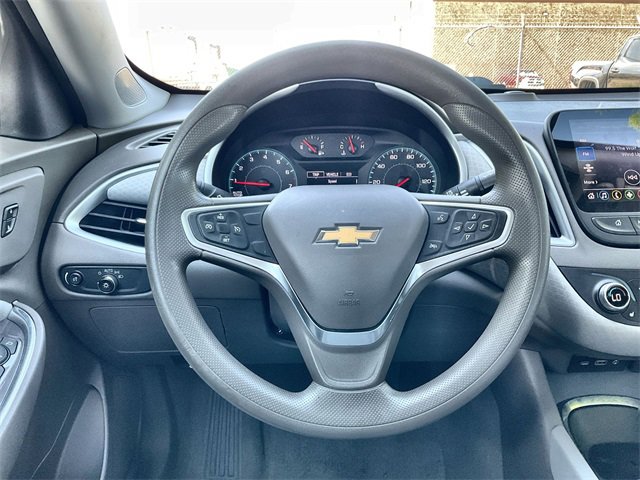 Thumbnail: 2022 Chevrolet Malibu - 19