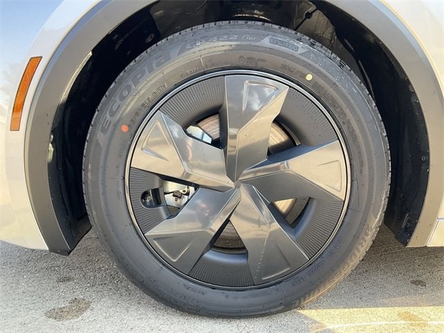 Thumbnail: 2025 Toyota Prius - 12