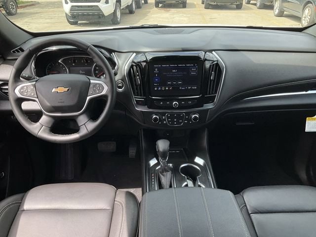 Thumbnail: 2023 Chevrolet Traverse - 19