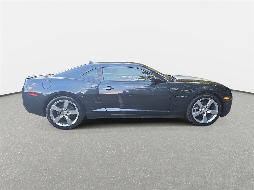 2013 Chevrolet Camaro 2LT photo 4