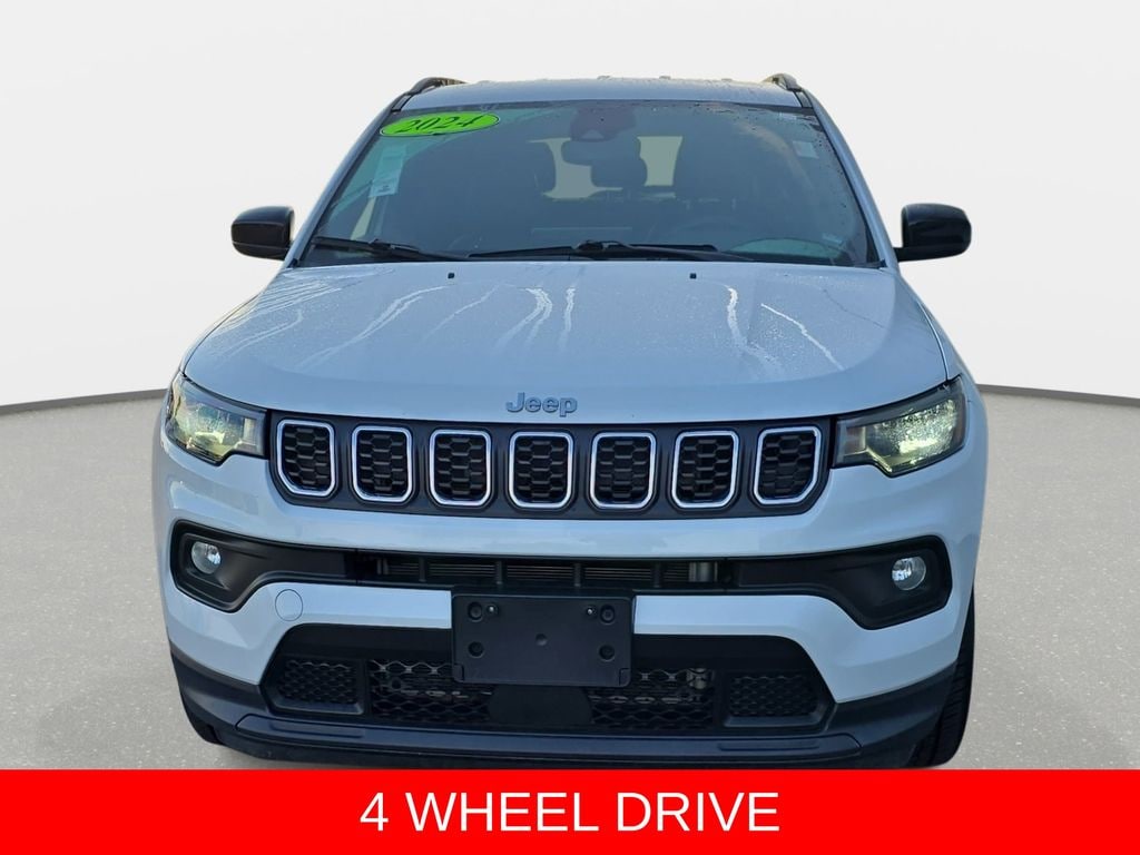 Used 2024 Jeep Compass Latitude SUV