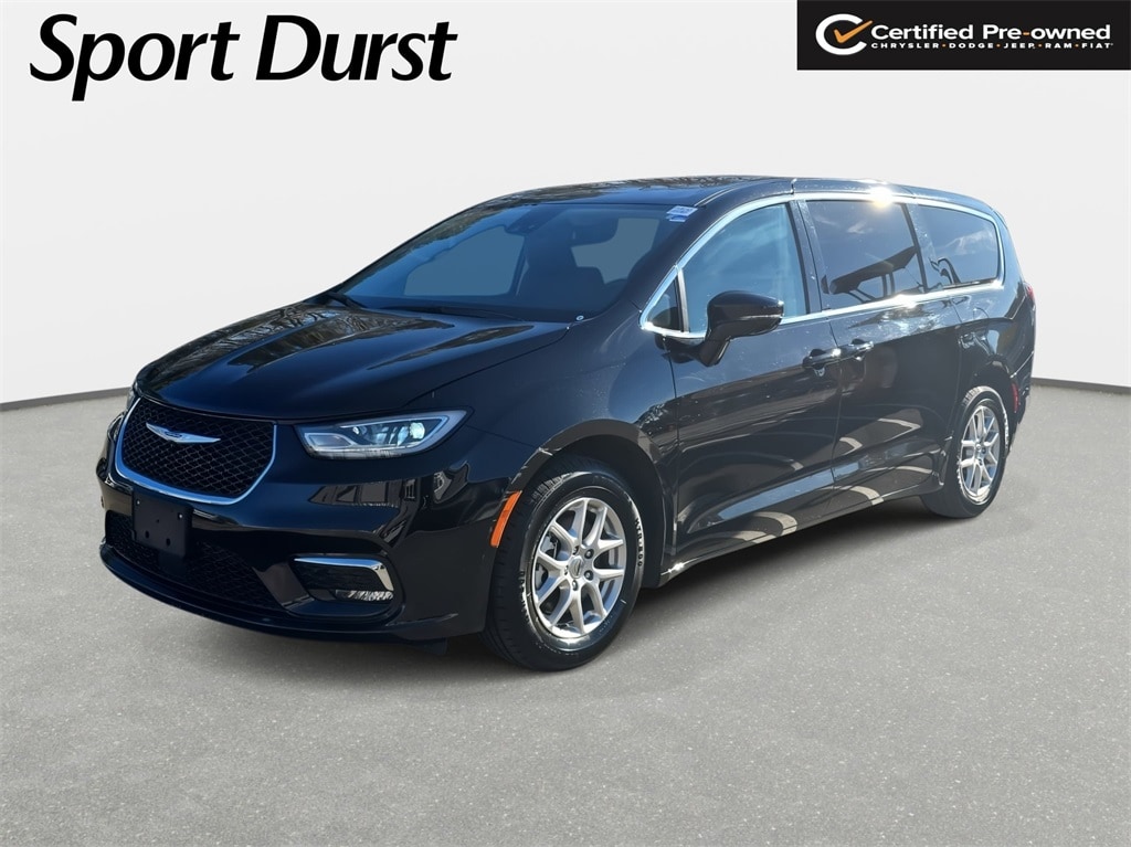 2024 Chrysler Pacifica Touring L's photo